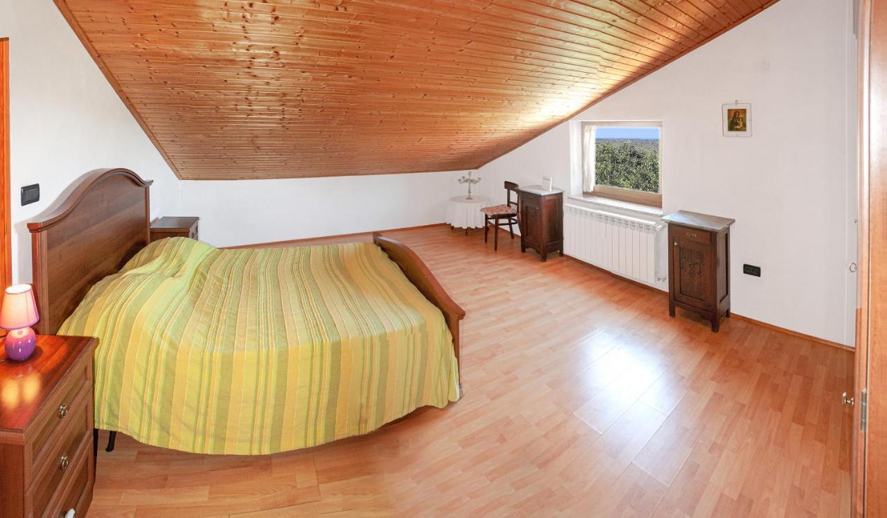 Rooms Agroturizam Romano Buje Eksteriør bilde