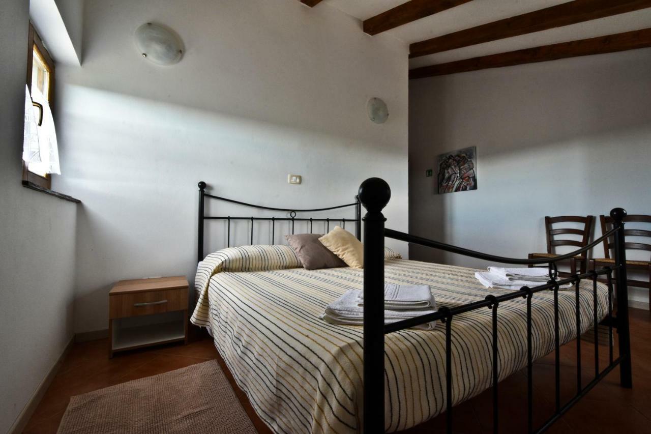 Rooms Agroturizam Romano Buje Eksteriør bilde